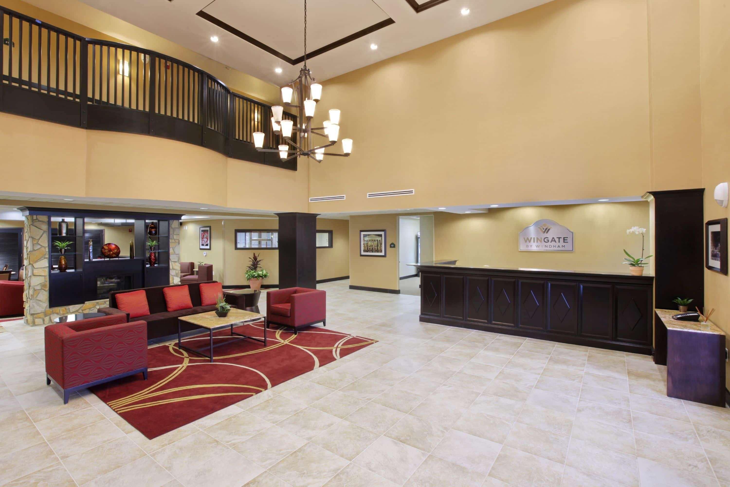 Wingate By Wyndham State Arena Raleigh/Cary Hotel Екстериор снимка