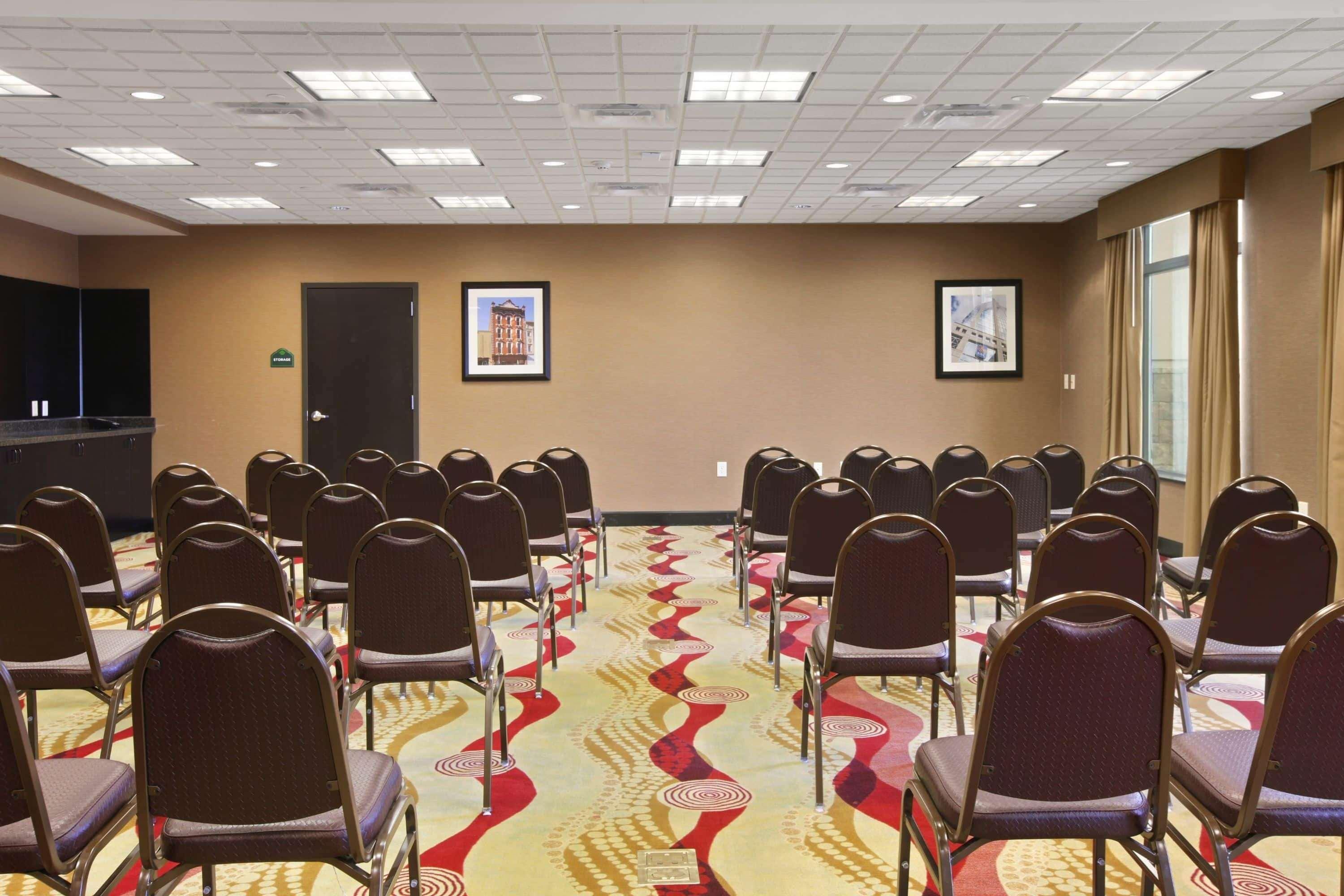 Wingate By Wyndham State Arena Raleigh/Cary Hotel Екстериор снимка